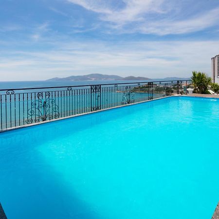 Daphovina Hotel ニャチャン エクステリア 写真
