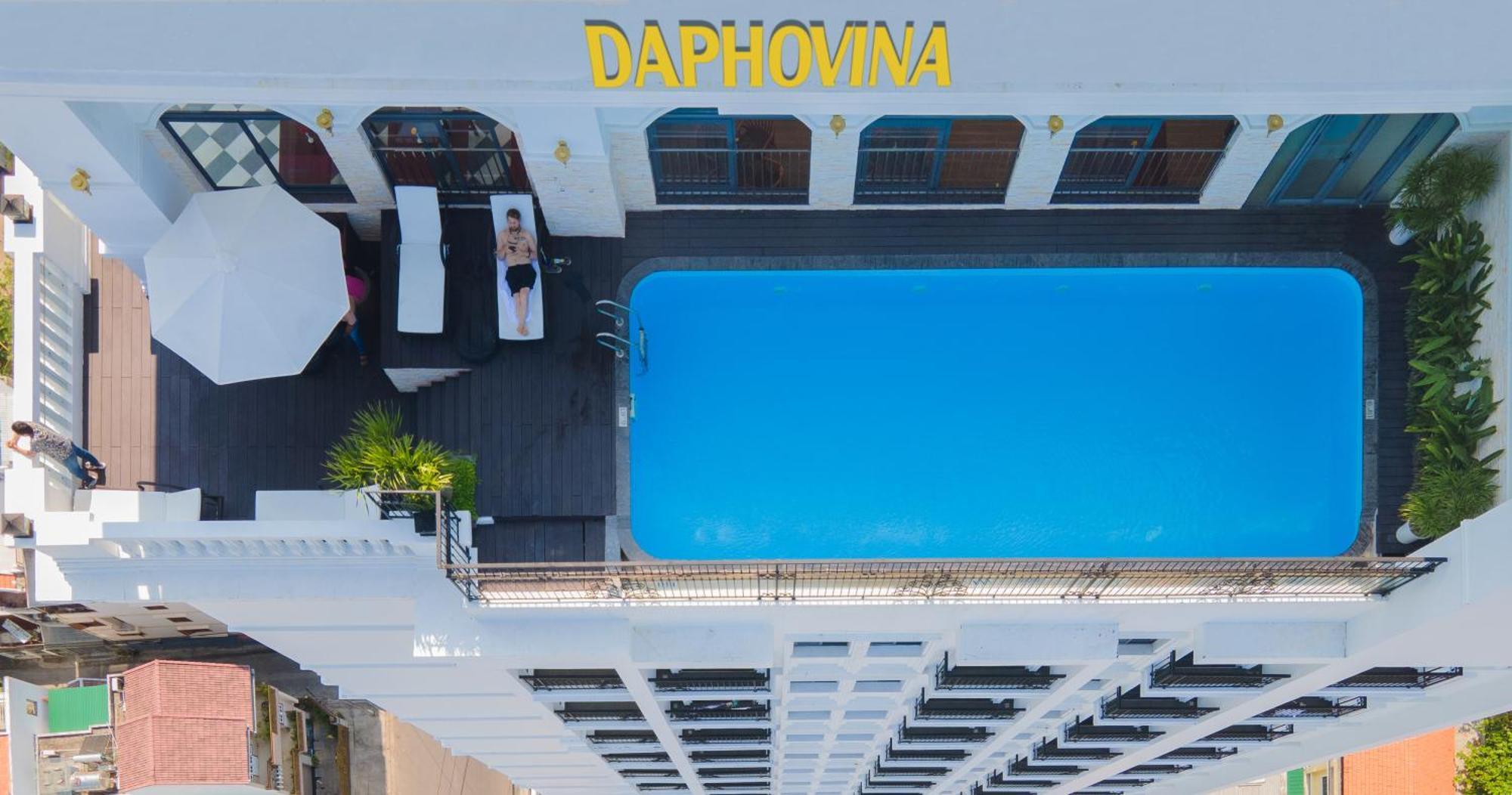 Daphovina Hotel ニャチャン エクステリア 写真